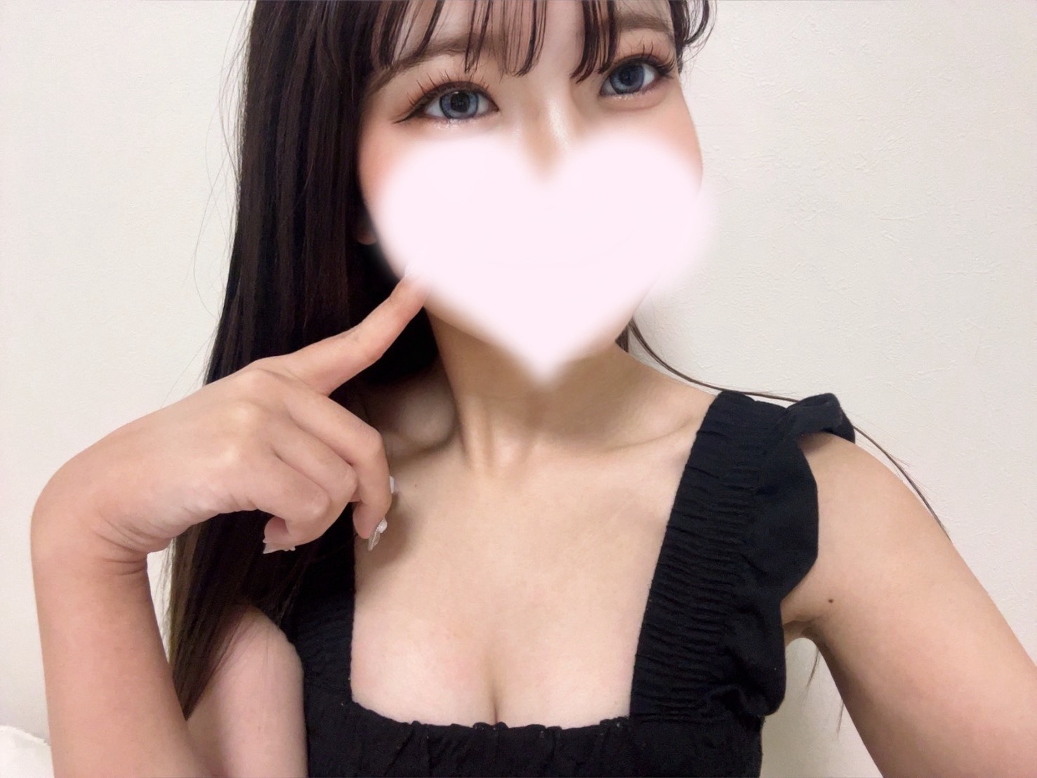 夏希めい